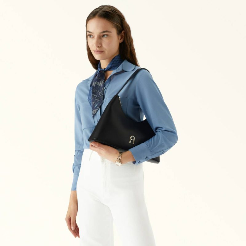 Furla Diamante Shoulder Bag S Shoulder Bags Nero Women - Image 2